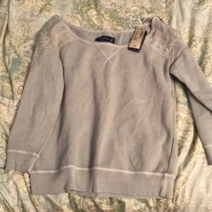American eagle sweater